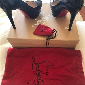 100% Authentic Designer shoes 👠